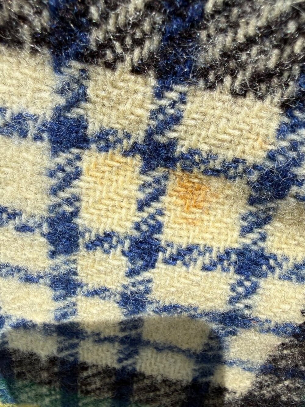 VIntage 50's Connemara Foxford Ireland 100% Pure Wool Rug Blanket Plaid 63x56" - Picture 4 of 11